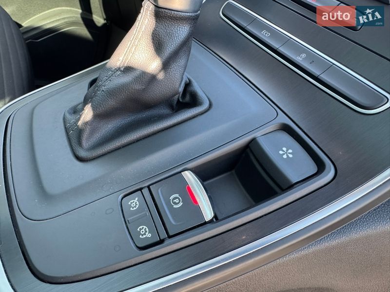 Минивэн Renault Scenic 2017 в Луцке