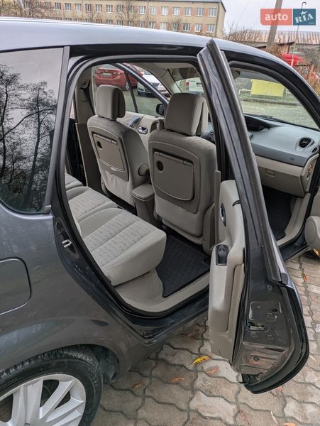 Минивэн Renault Scenic 2005 в Львове