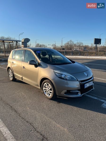 Renault Scenic 2012