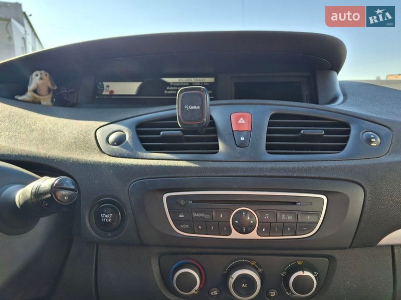 Минивэн Renault Scenic 2011 в Львове