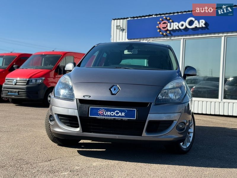 Мінівен Renault Scenic 2010 в Києві