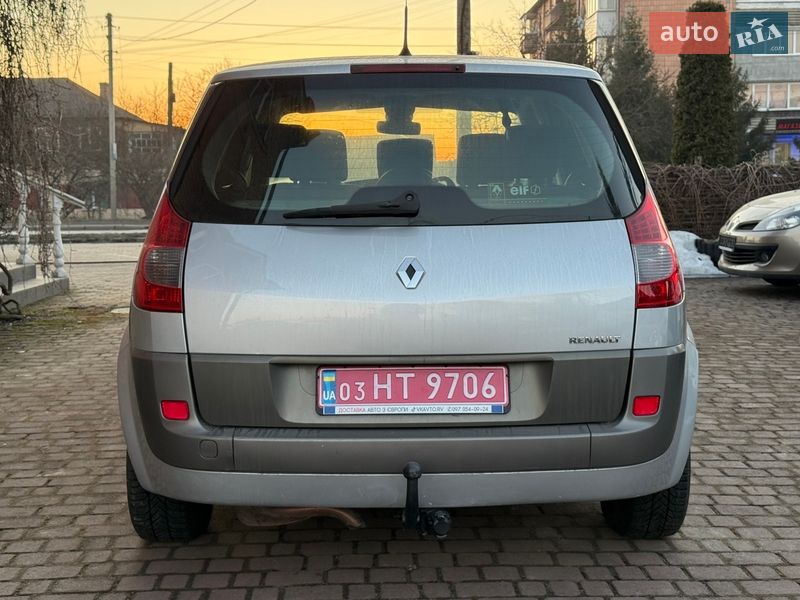 Минивэн Renault Scenic 2006 в Сарнах