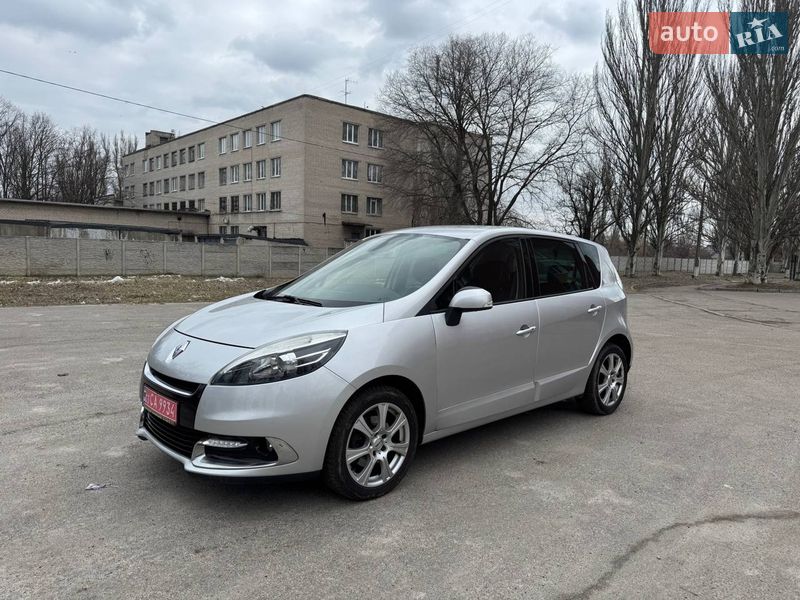 Минивэн Renault Scenic 2013 в Днепре