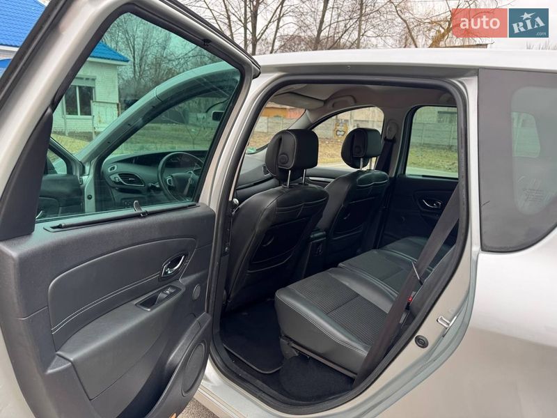 Минивэн Renault Scenic 2013 в Днепре