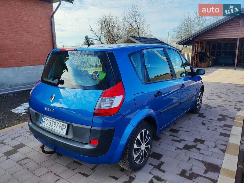 Минивэн Renault Scenic 2004 в Нововолынске