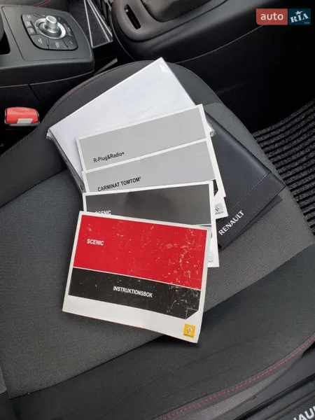 Минивэн Renault Scenic 2013 в Монастырище документ