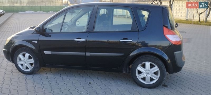 Мінівен Renault Scenic 2004 в Теофіполі