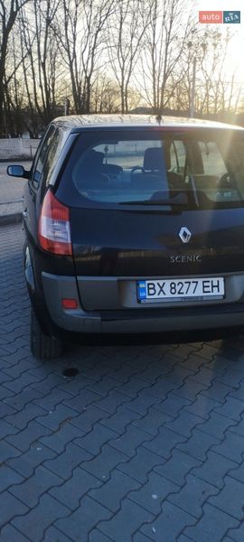 Мінівен Renault Scenic 2004 в Теофіполі