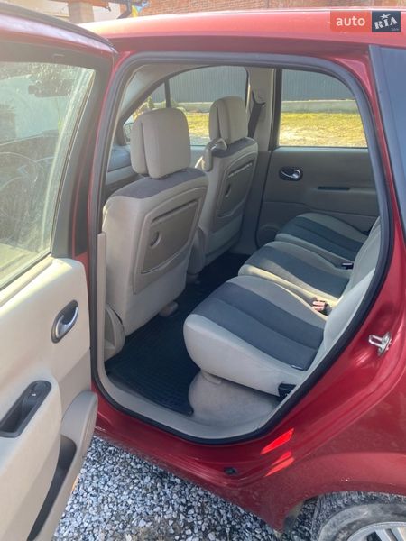 Мінівен Renault Scenic 2005 в Львові