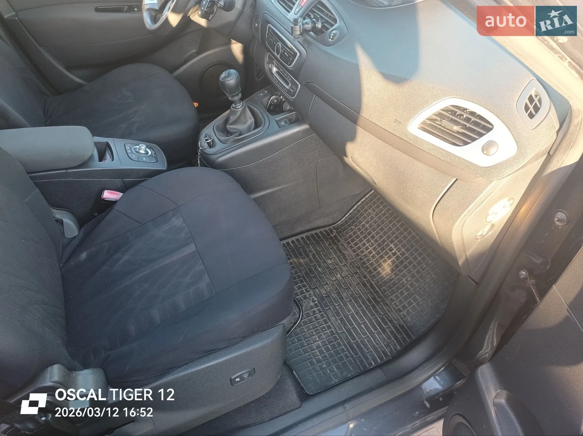 2010 Renault Scenic - мініатюра 9