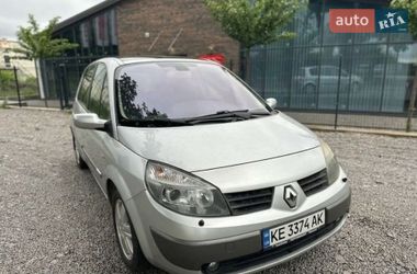 Минивэн Renault Scenic 2004 в Каменском