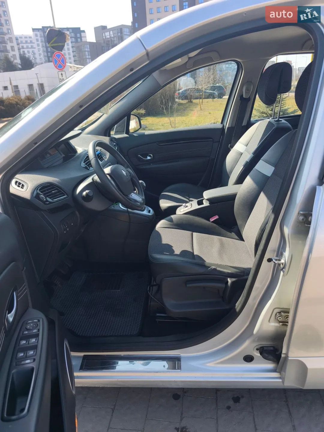 2011 Renault Scenic - мініатюра 4