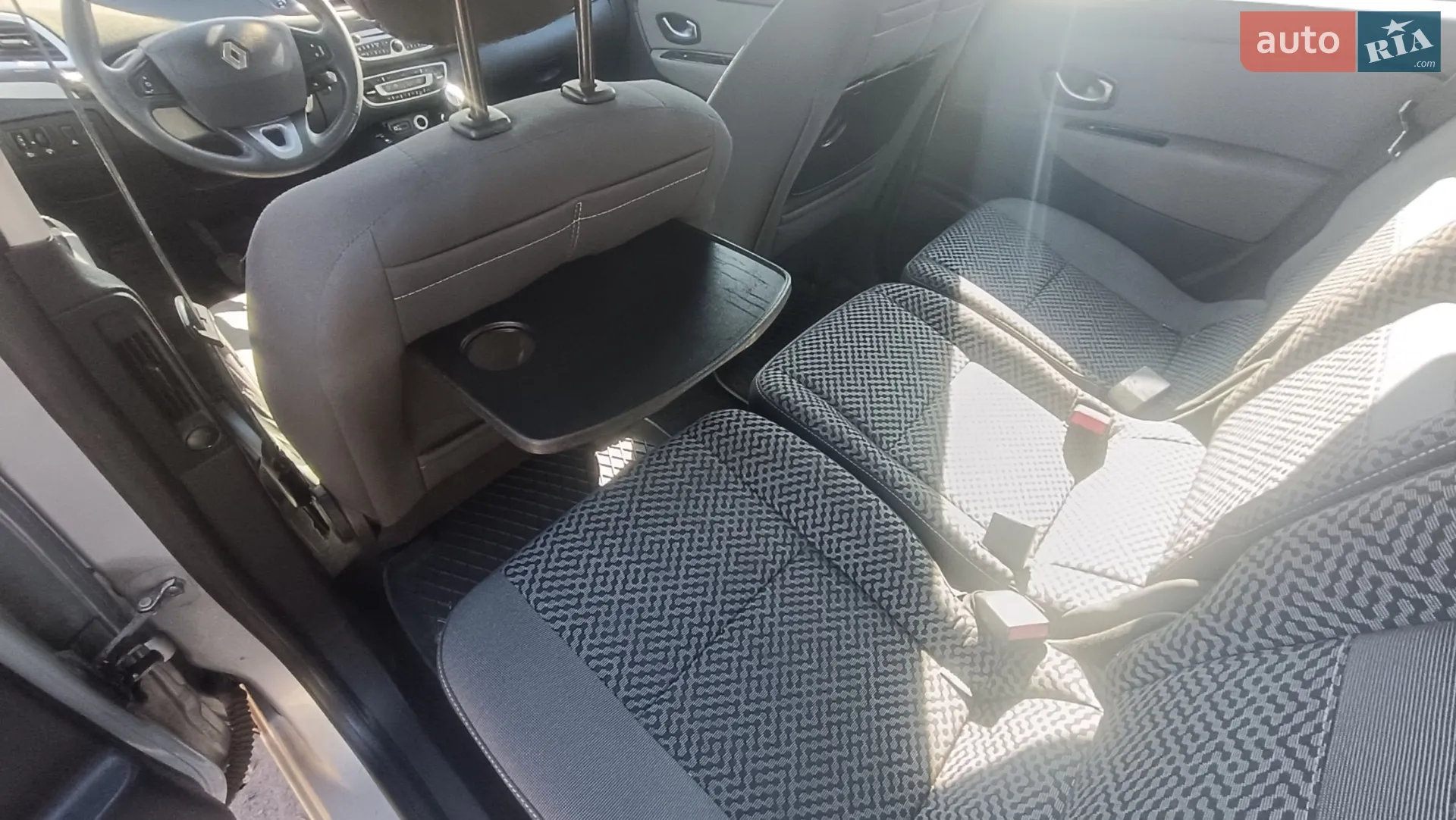 2011 Renault Scenic - мініатюра 20
