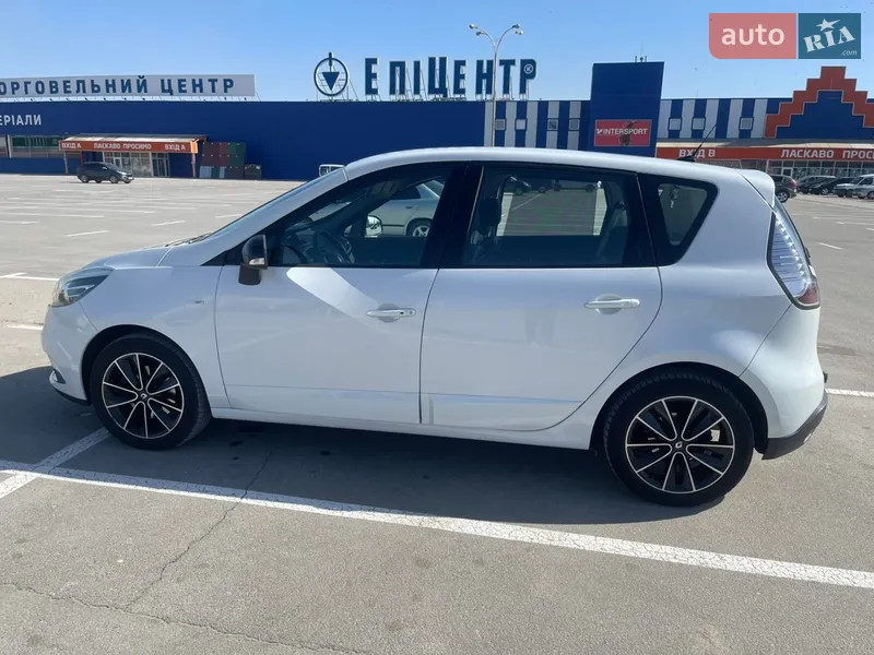 Renault Scenic 2012