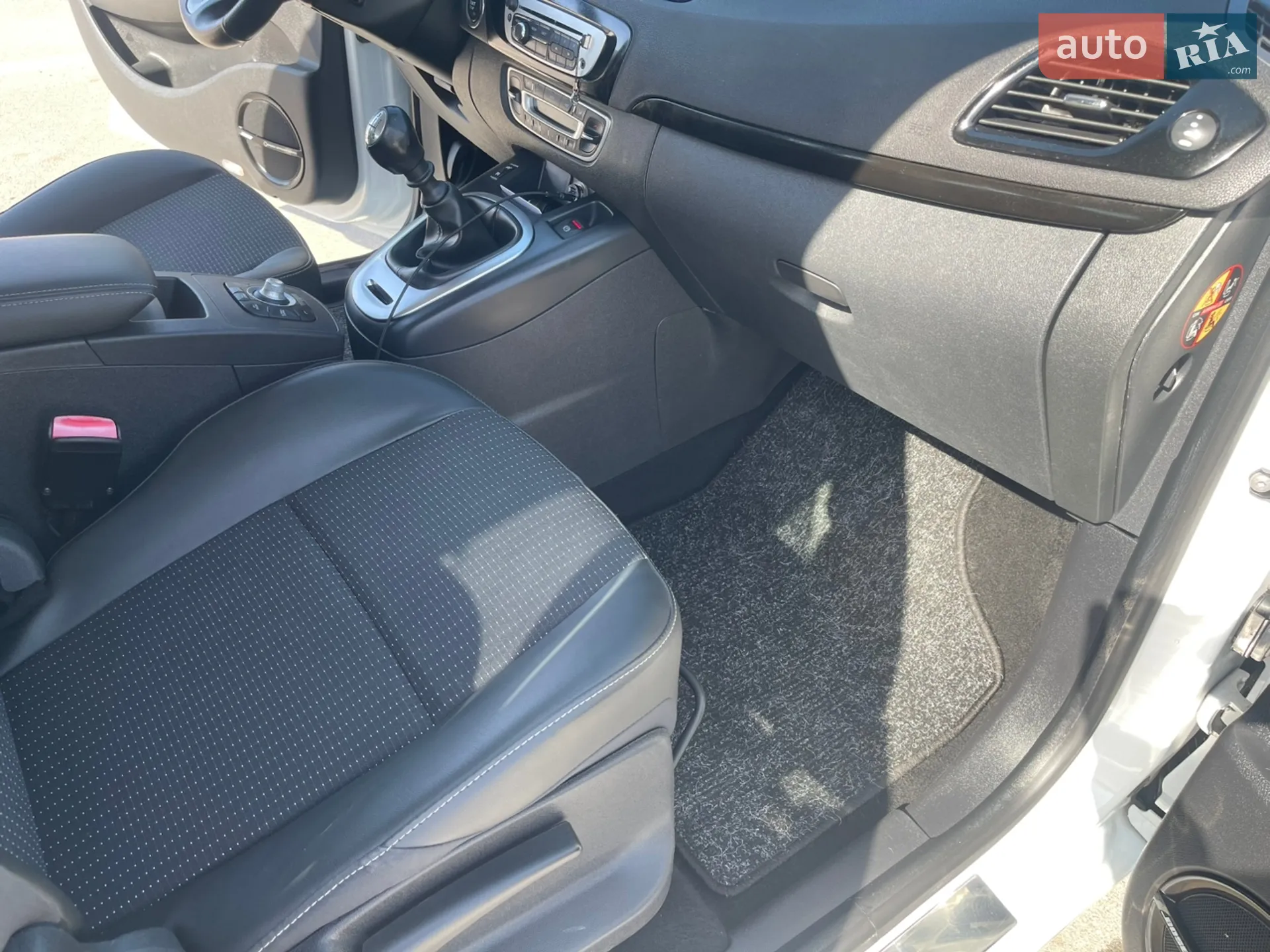 2012 Renault Scenic - мініатюра 46
