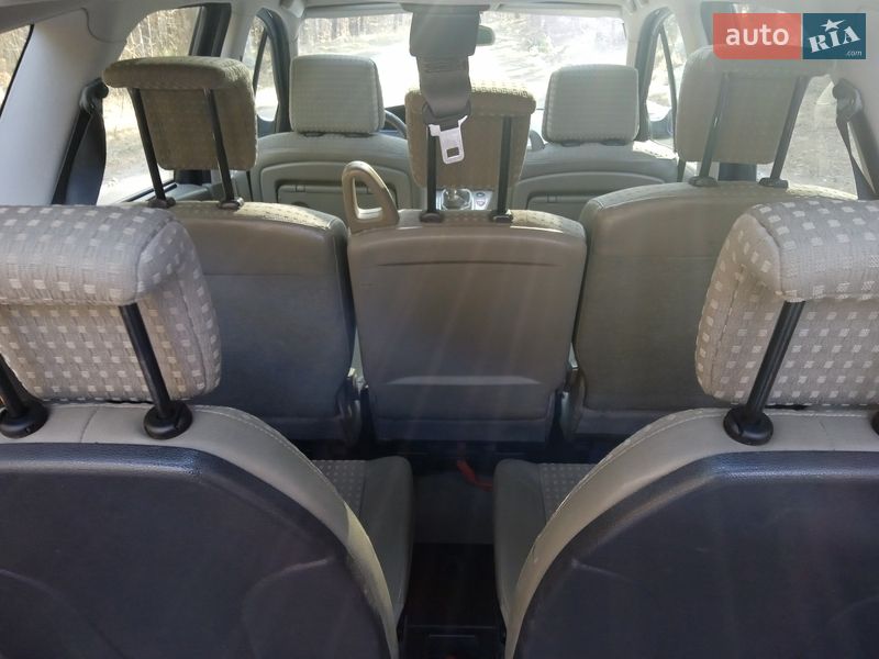 Минивэн Renault Scenic 2003 в Славуте