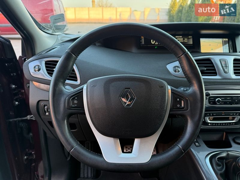 Минивэн Renault Scenic 2014 в Стрые