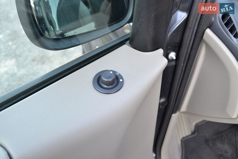 Минивэн Renault Scenic 2006 в Ровно фото 31 Минивэн Renault Scenic 2006 в Ровно