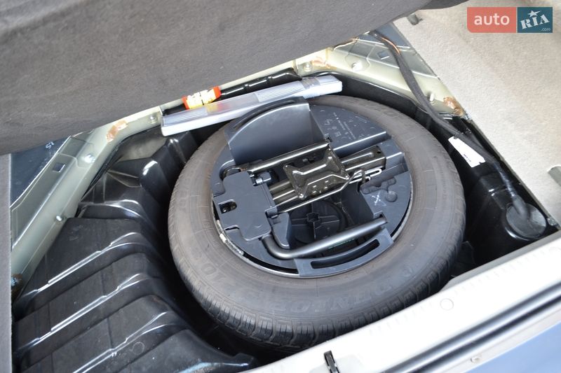 Минивэн Renault Scenic 2006 в Ровно фото 59 Минивэн Renault Scenic 2006 в Ровно