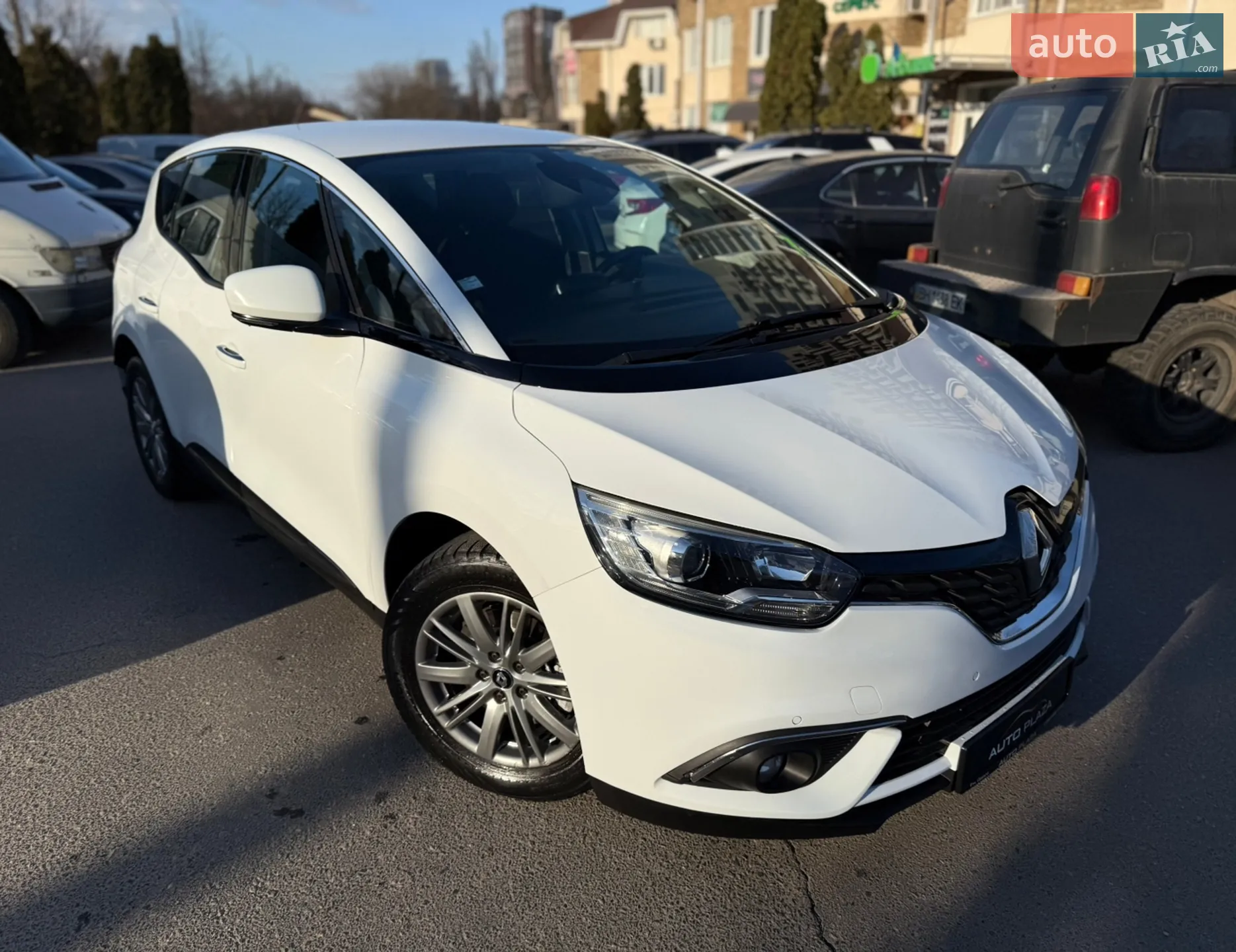 2016 Renault Scenic - мініатюра 13