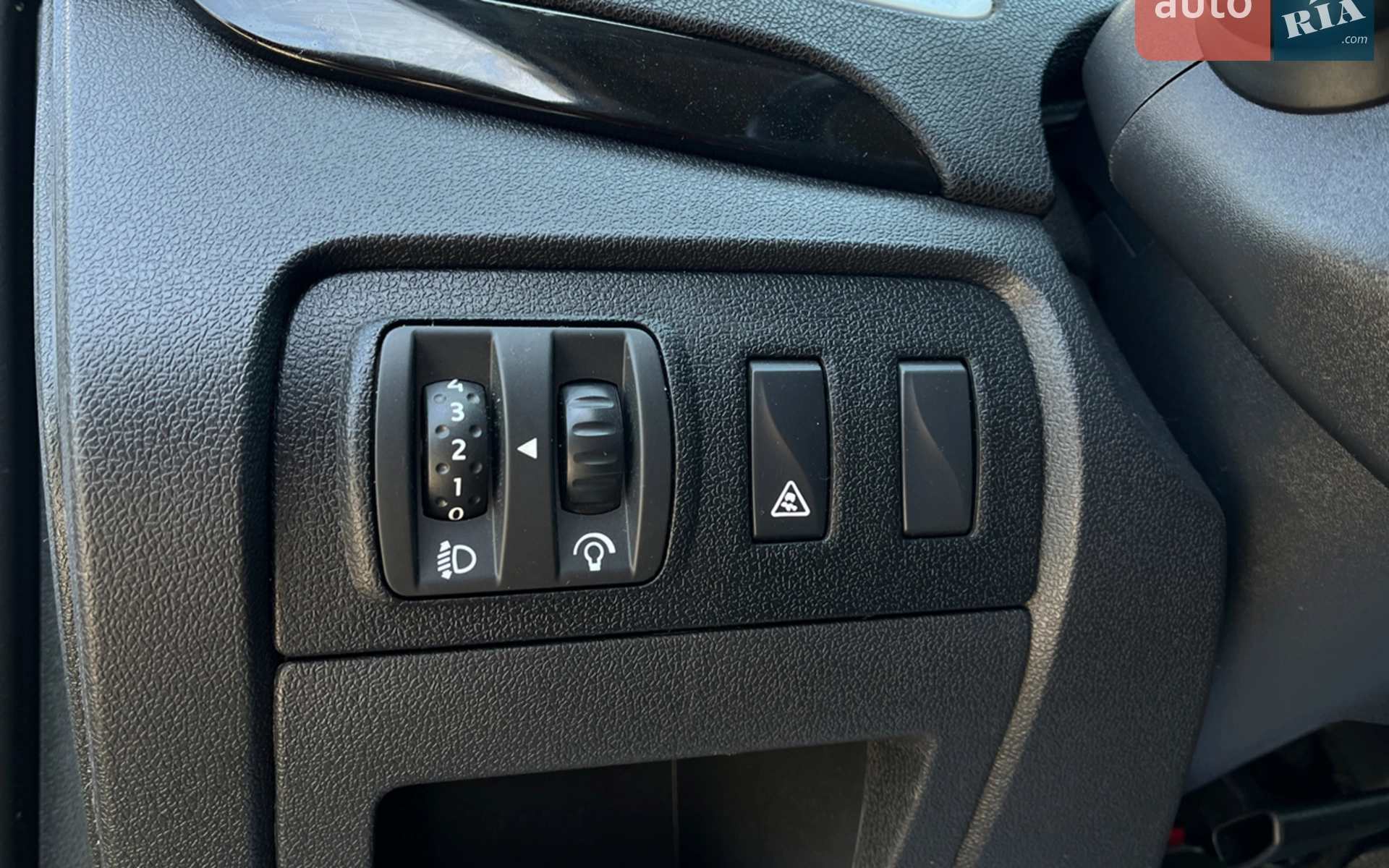 2012 Renault Scenic - мініатюра 15