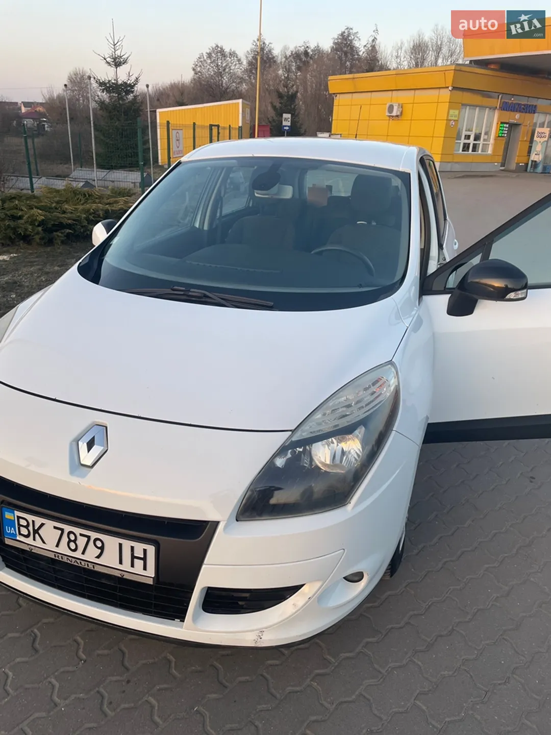 2010 Renault Scenic - мініатюра 3