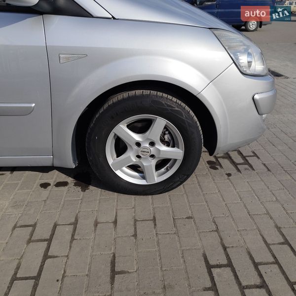 Минивэн Renault Scenic 2007 в Белой Церкви