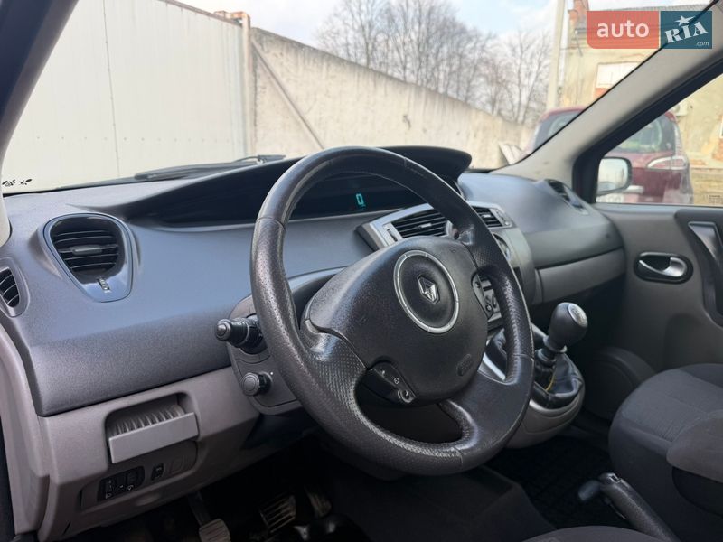 Минивэн Renault Scenic 2007 в Дрогобыче