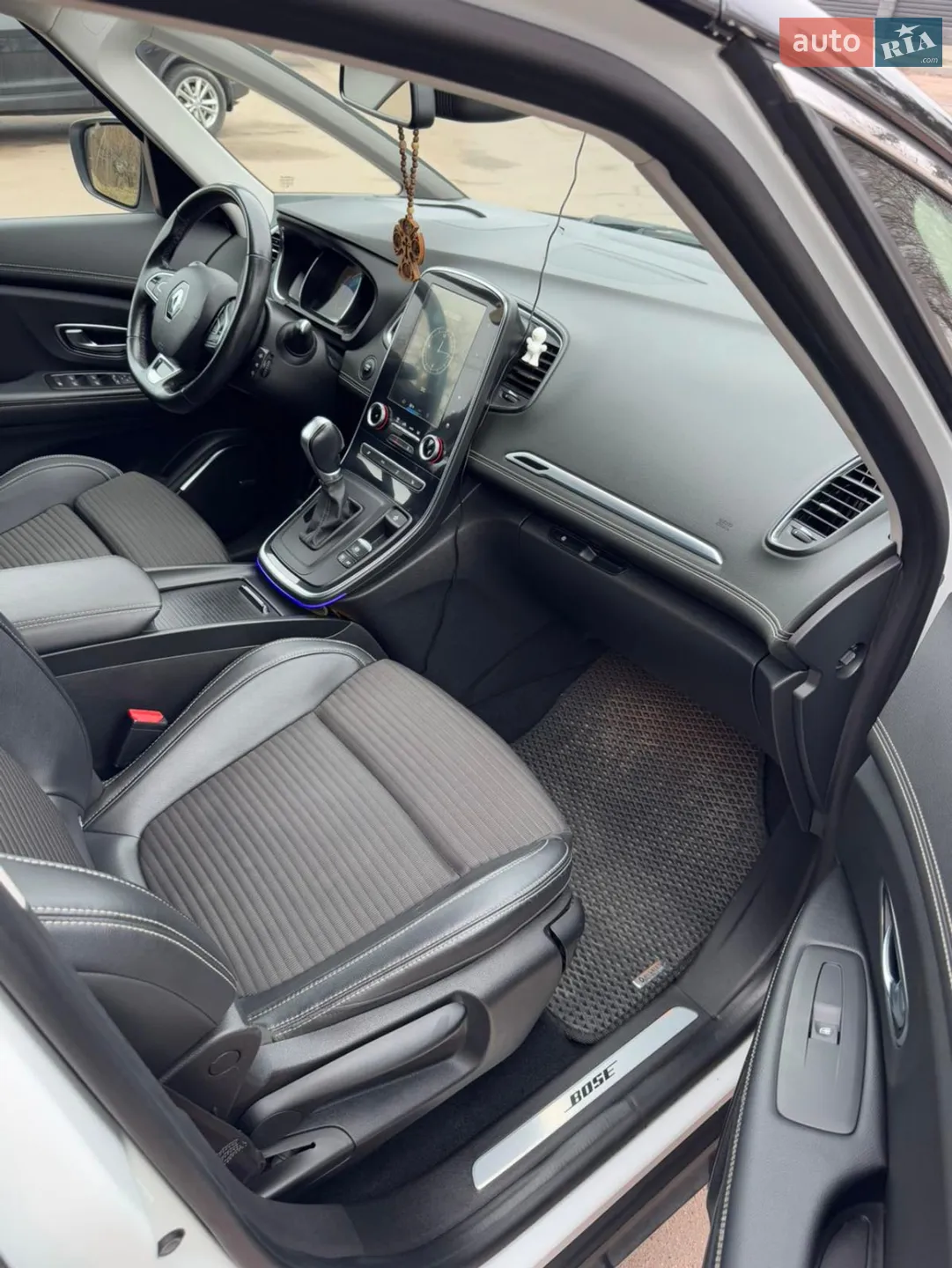 2017 Renault Scenic - мініатюра 20