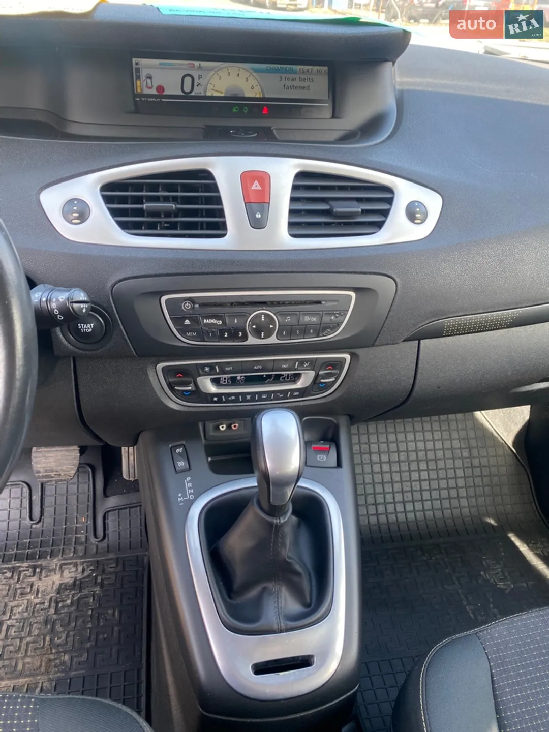 2010 Renault Scenic - мініатюра 15