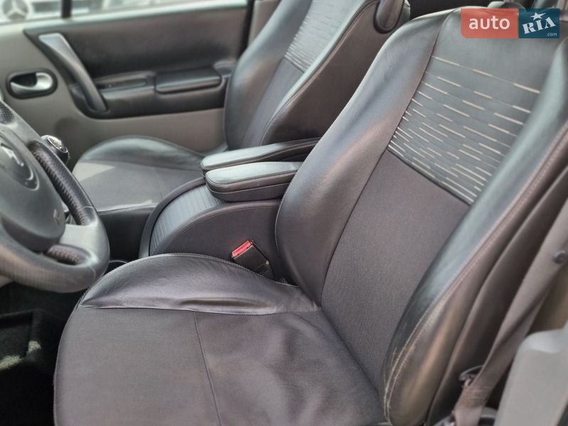 Минивэн Renault Scenic 2005 в Полтаве