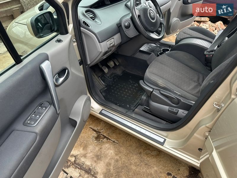 Минивэн Renault Scenic 2007 в Полтаве
