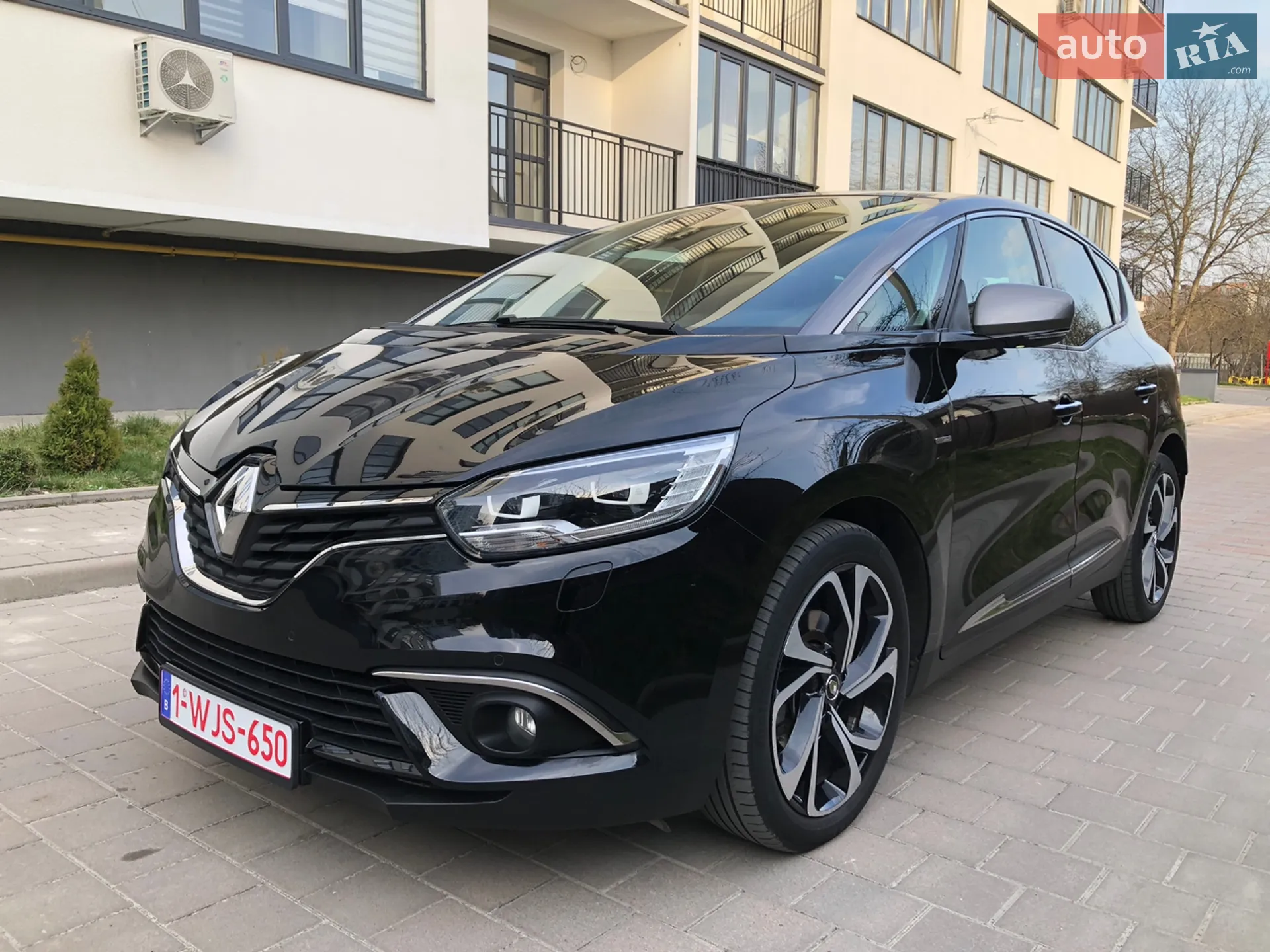 2017 Renault Scenic - мініатюра 2
