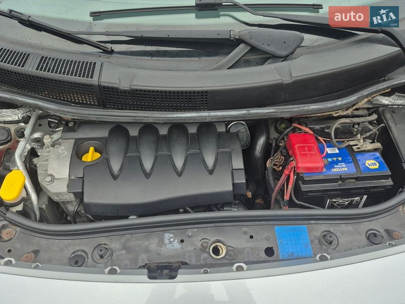 Минивэн Renault Scenic 2006 в Полтаве