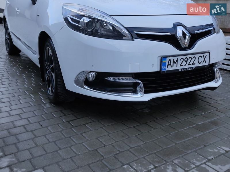 Renault Scenic 2015