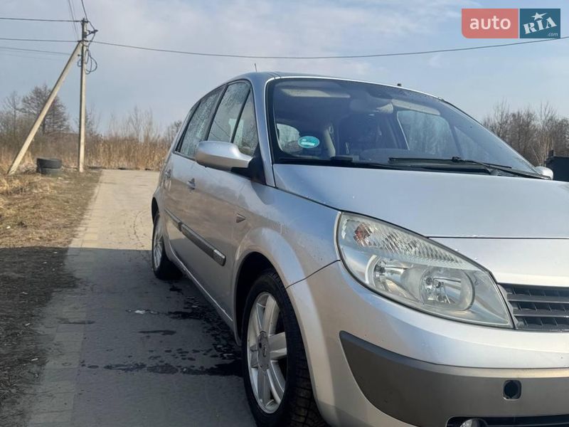 Минивэн Renault Scenic 2005 в Ратным