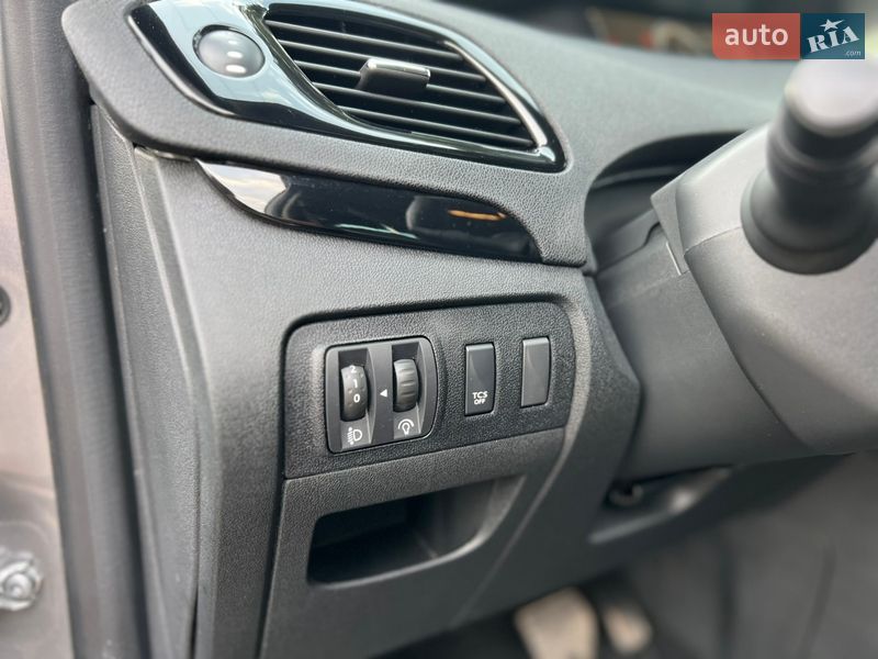 Минивэн Renault Scenic 2015 в Бродах фото 23 Минивэн Renault Scenic 2015 в Бродах