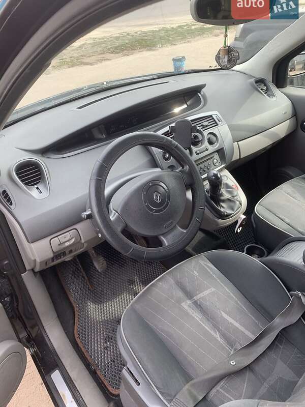Минивэн Renault Scenic 2003 в Житомире