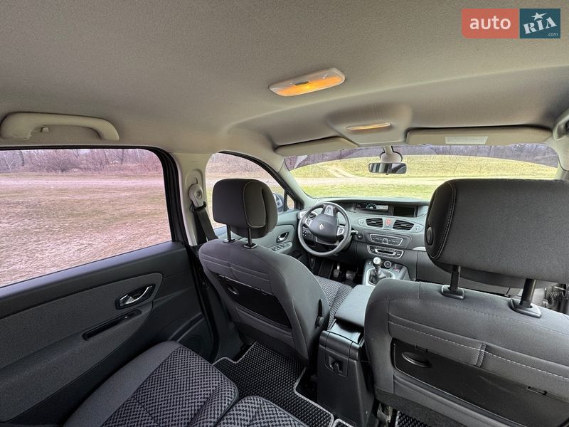 Минивэн Renault Scenic 2011 в Киеве фото 74 Минивэн Renault Scenic 2011 в Киеве