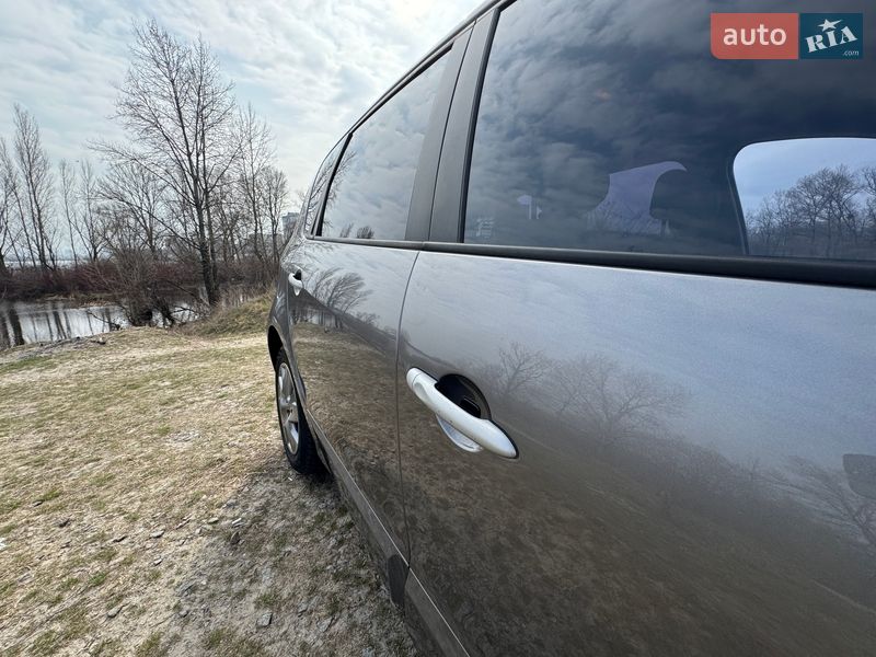 Минивэн Renault Scenic 2011 в Киеве фото 34 Минивэн Renault Scenic 2011 в Киеве