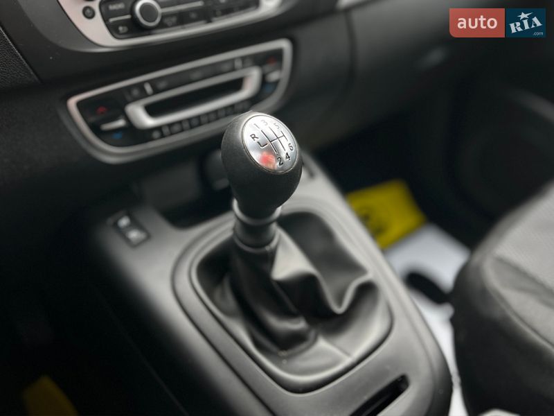 Минивэн Renault Scenic 2015 в Коломые