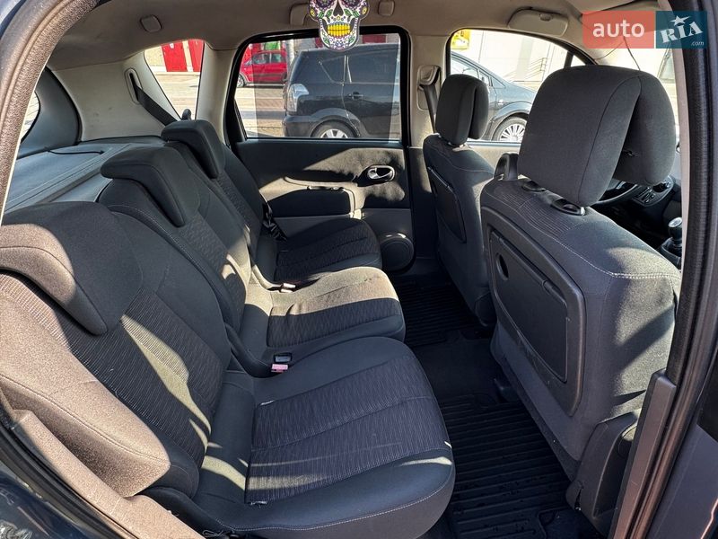 Мінівен Renault Scenic 2007 в Києві