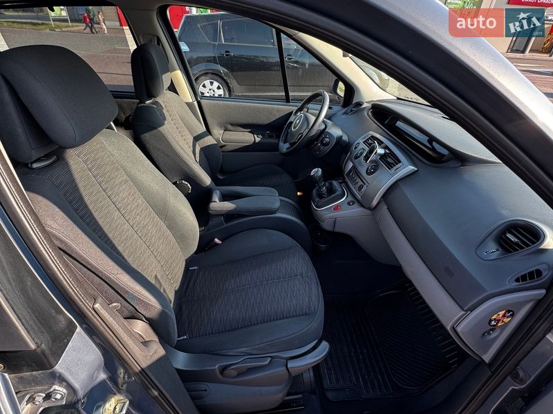 Мінівен Renault Scenic 2007 в Києві