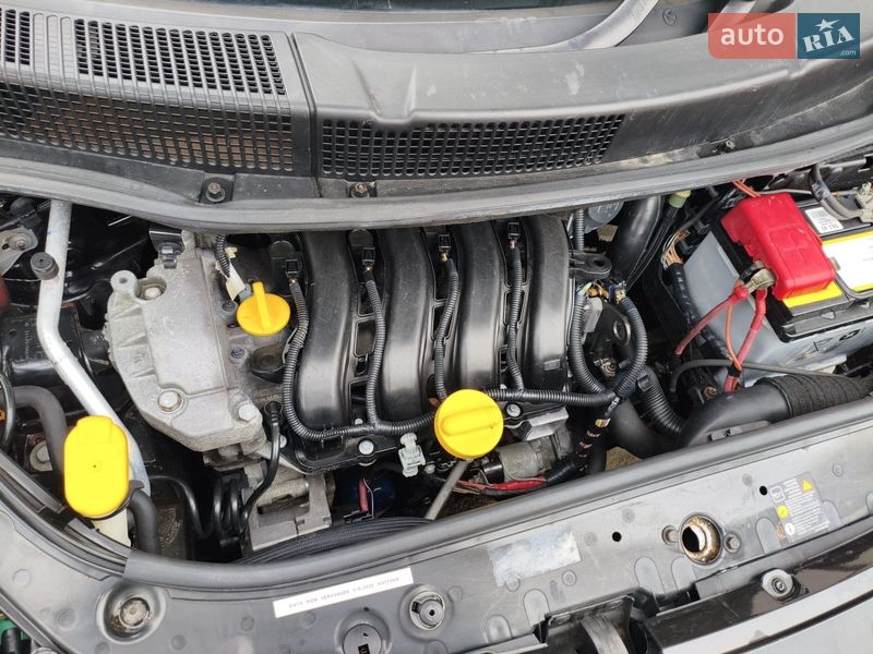 Минивэн Renault Scenic 2007 в Чернигове