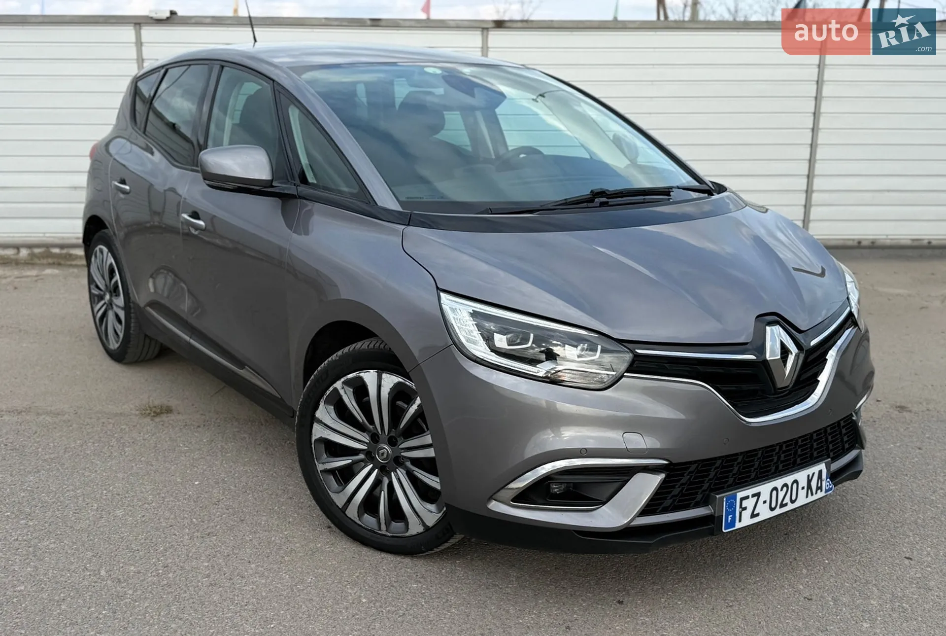 2021 Renault Scenic - фото 1