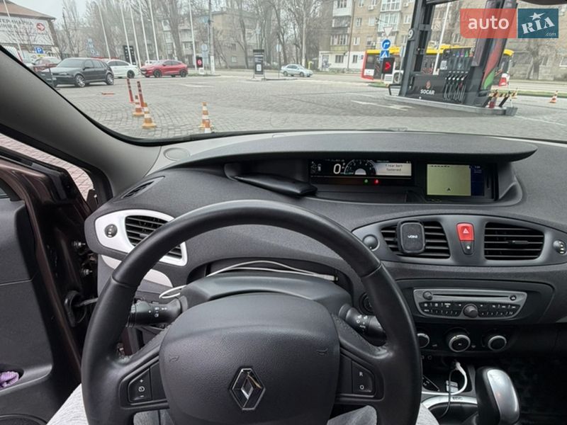 Мінівен Renault Scenic 2010 в Одесі