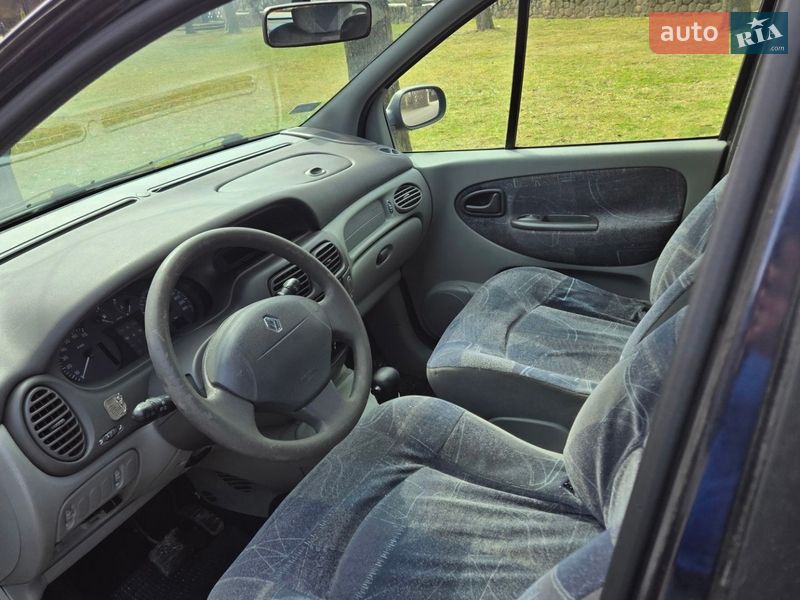Мінівен Renault Scenic 2001 в Калуші фото 7 Мінівен Renault Scenic 2001 в Калуші
