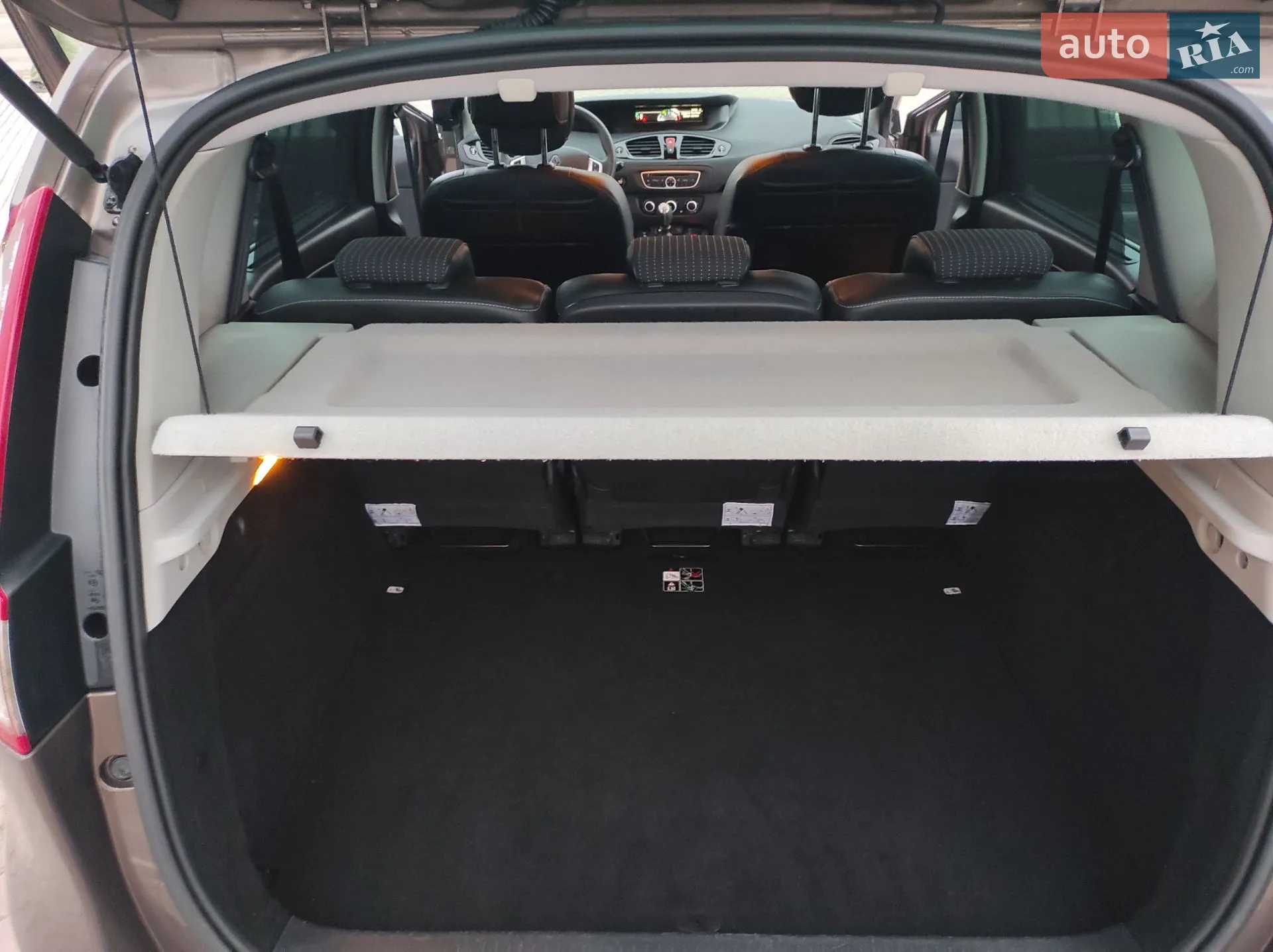2011 Renault Scenic - мініатюра 27