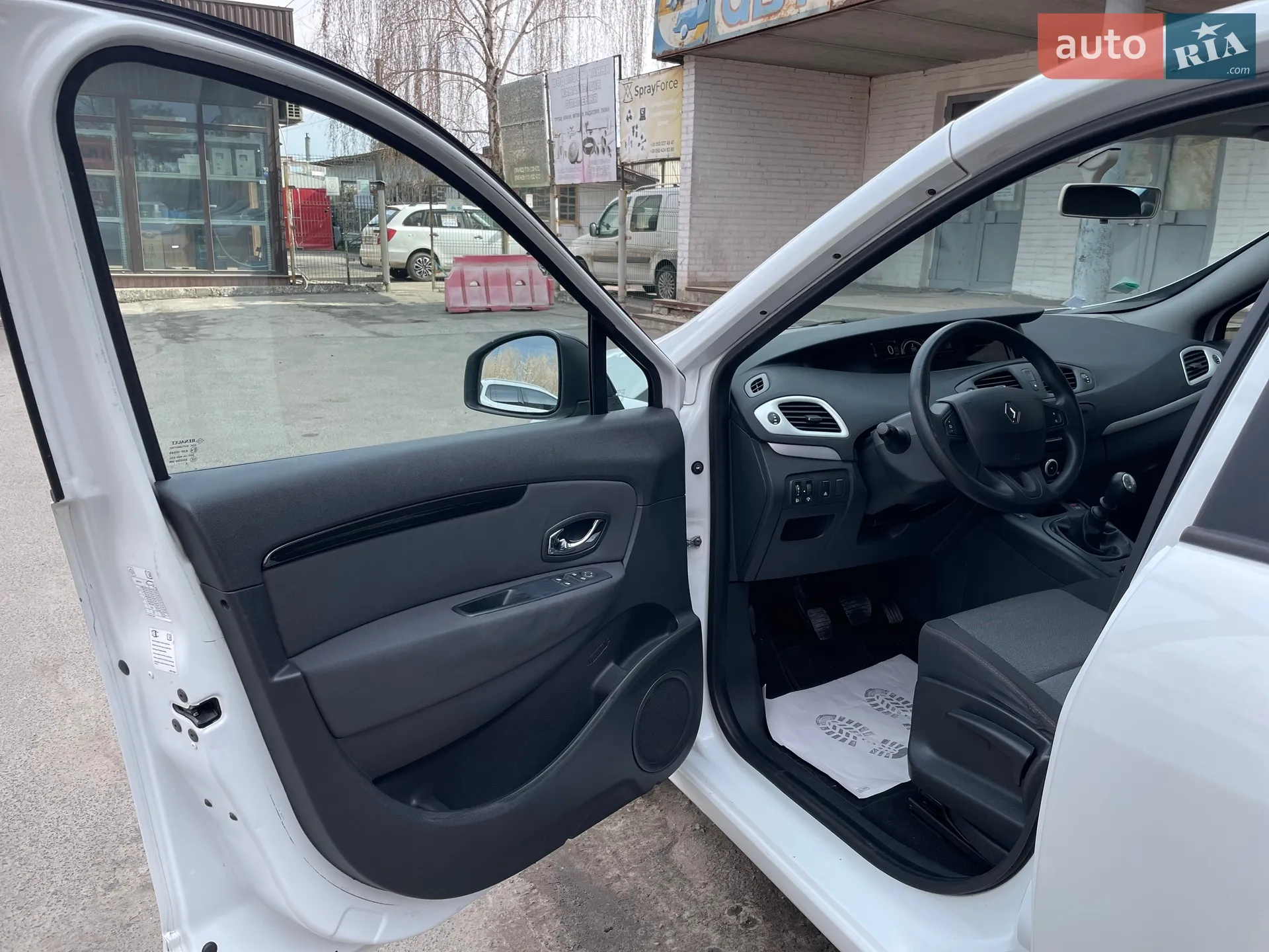 2014 Renault Scenic - мініатюра 9