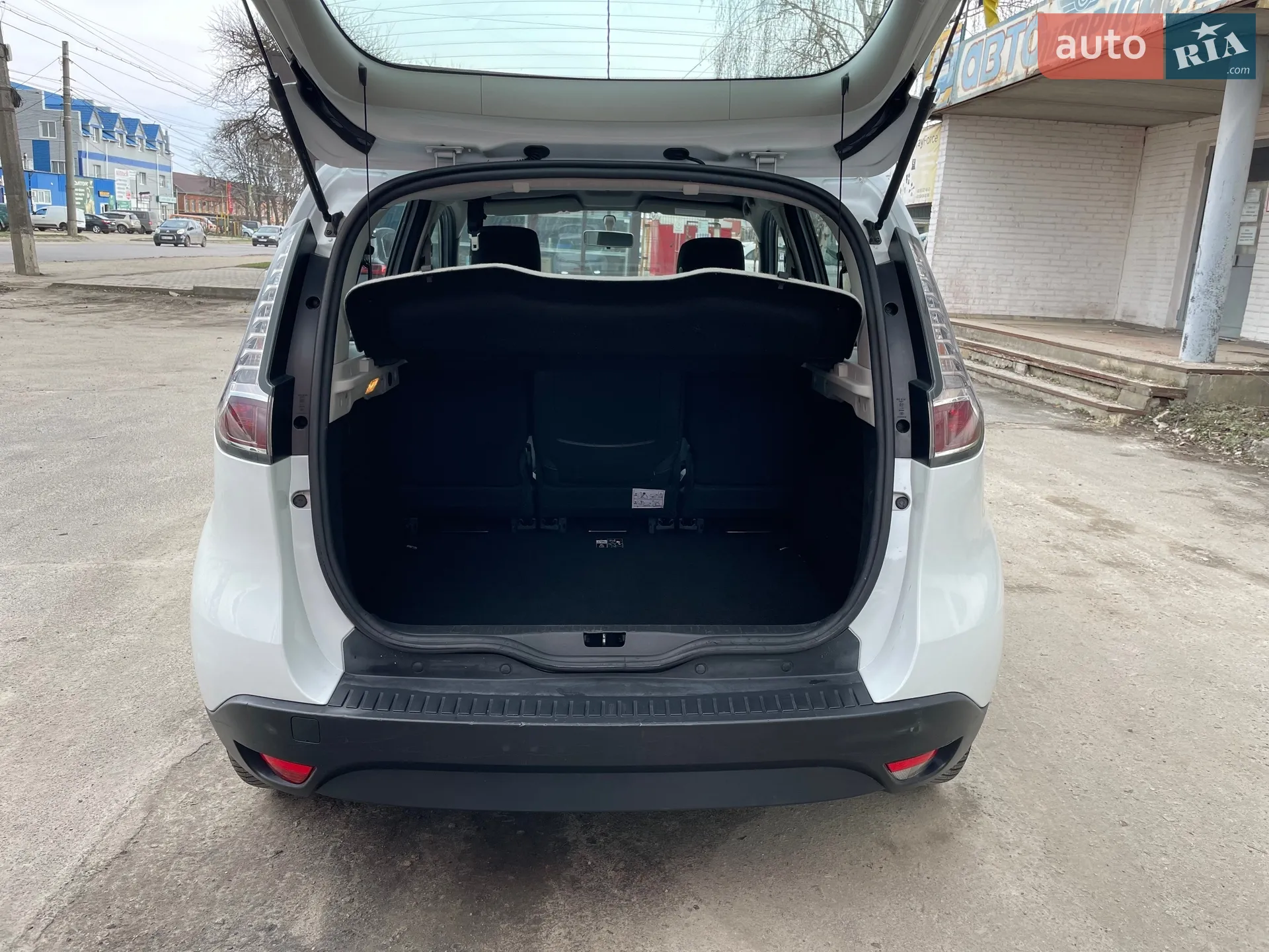 2014 Renault Scenic - мініатюра 32